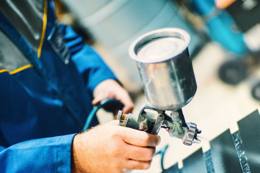 鈑金噴涂加工的定義、作用及應(yīng)用領(lǐng)域全面解析